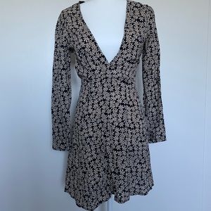 Reformation | NEVER WORN Floral Long Sleeve Dress
